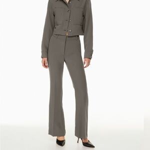 Aritzia Wilfred Cabaret High Rise Pants in Light Brown Size 4 business casual